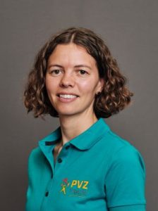 Anna-Auzinger-e1677663389105-224x300 - Kopie